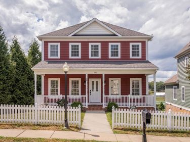 106 BELL CREEK DR, STAUNTON, VA 24401