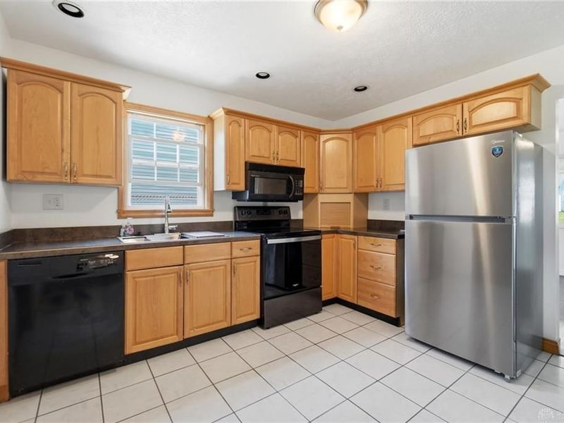 2348 N Aragon Avenue, Kettering, OH 45420 Photo 11