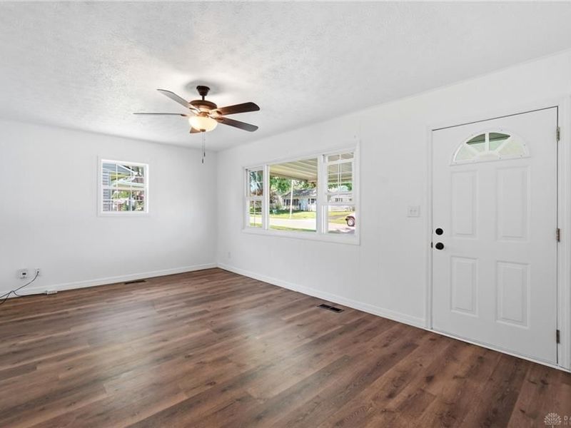 2348 N Aragon Avenue, Kettering, OH 45420 Photo 5