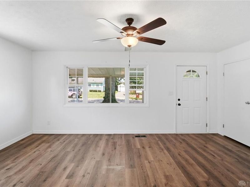 2348 N Aragon Avenue, Kettering, OH 45420 Photo 8