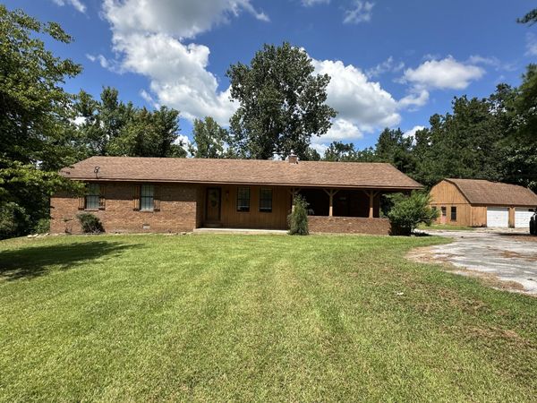 857 MS-4, Booneville, MS 38829