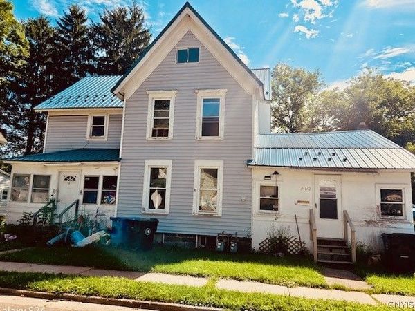 9 Winter Street , Cortland, NY 13045