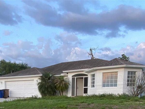 5100 Hanna AVE N, LEHIGH ACRES, FL 33971