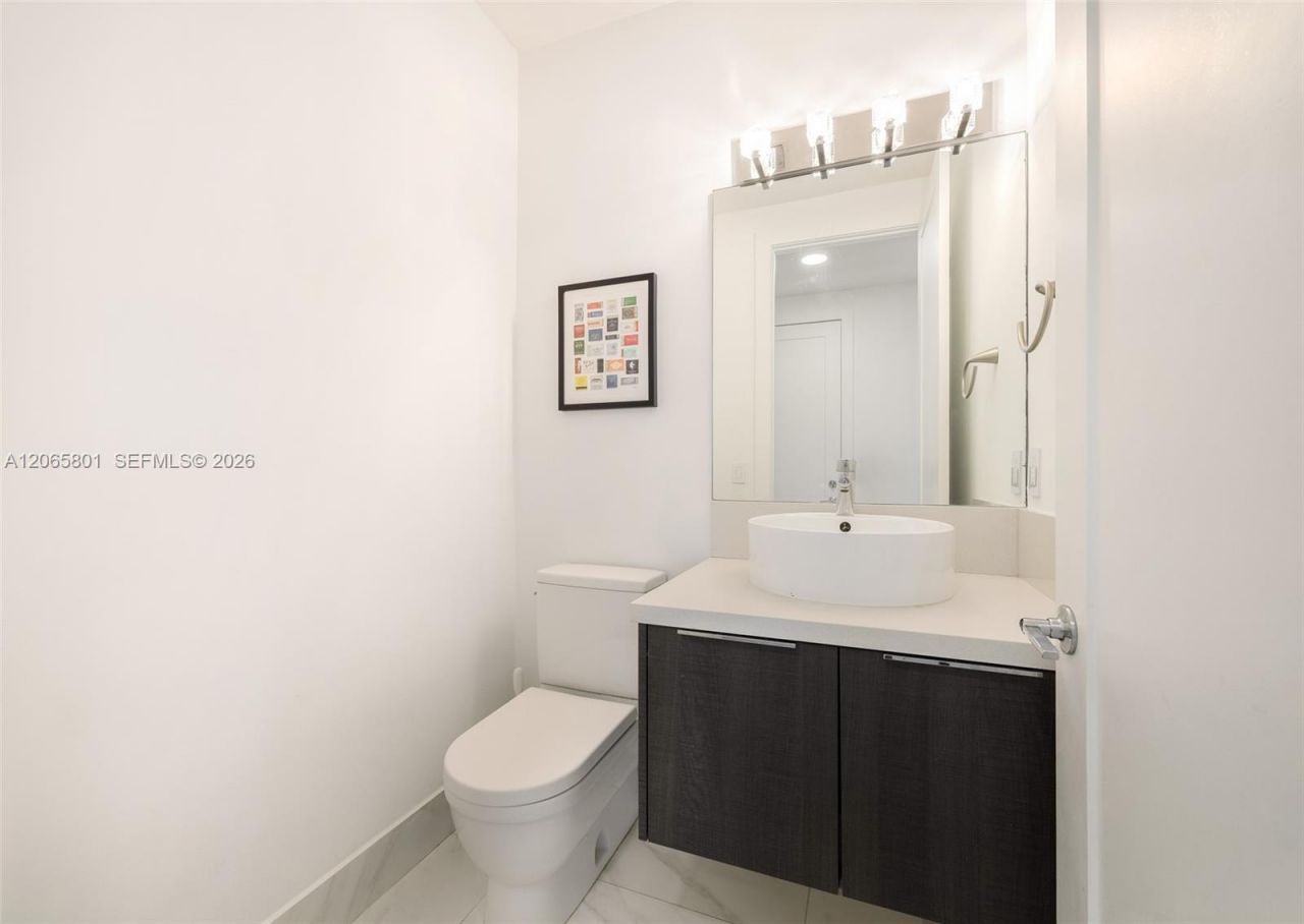2938 Catalina St , Coconut Grove, FL 33133 Photo
