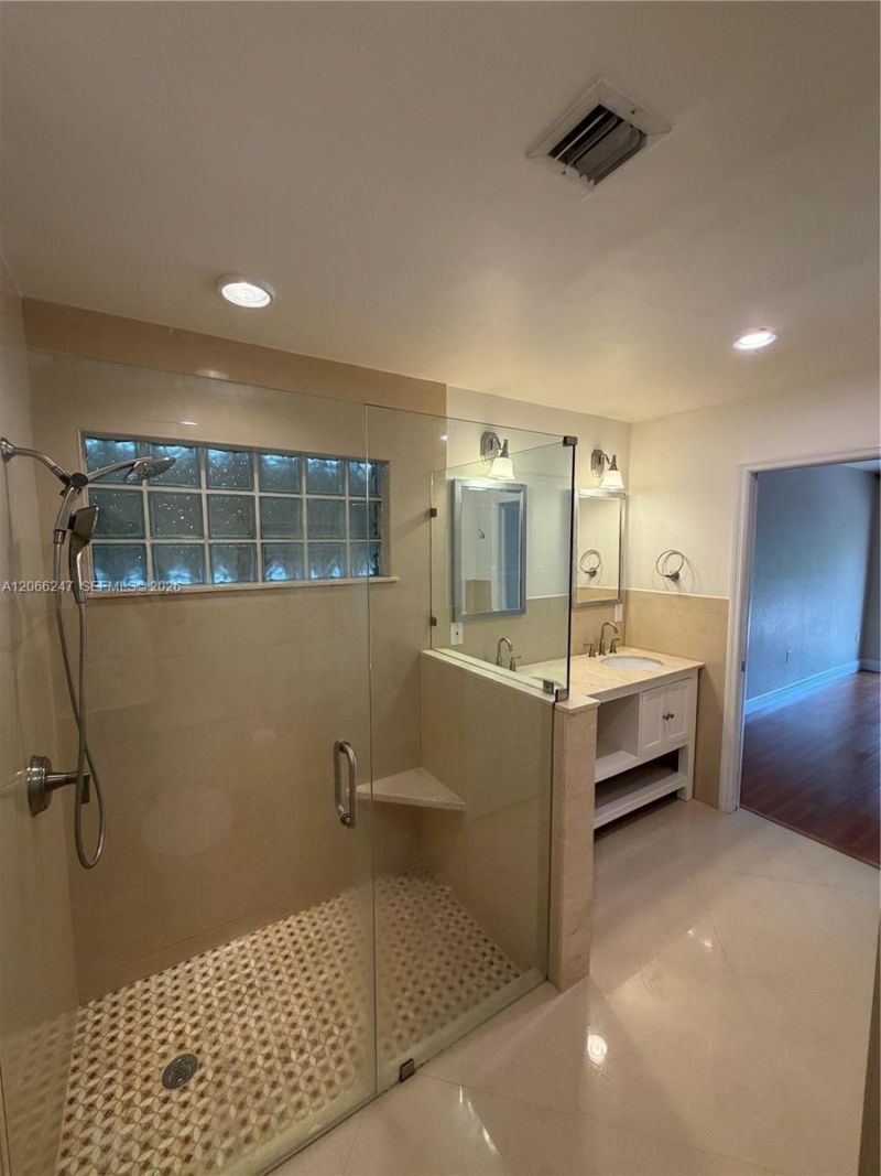 14525 NW 88 Ave , Unit 14525, Miami Lakes, FL 33018 Photo