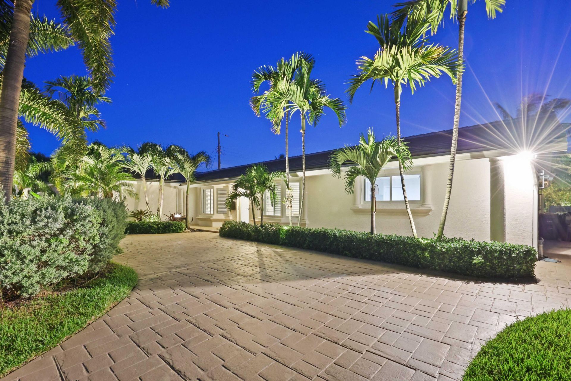 2600 NE 43rd Street, Lighthouse Point, FL 33064 Photo