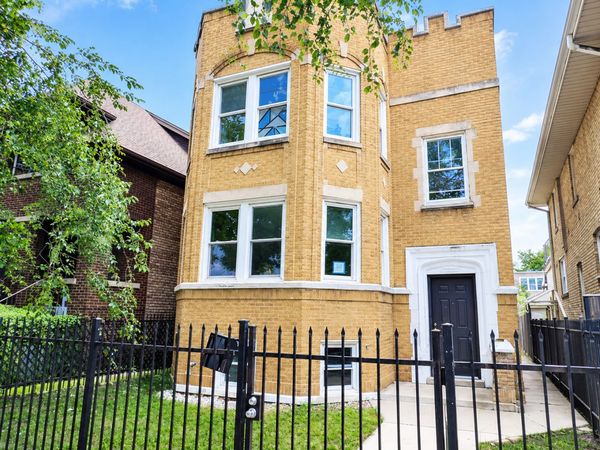 5535 N Christiana Avenue , Chicago, IL 60625