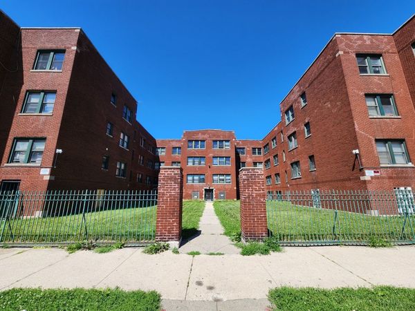 7908 S Ingleside Avenue, Chicago, IL 60619