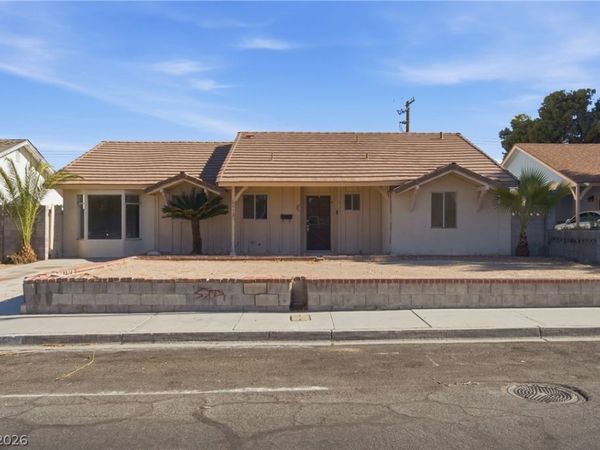 4913 Churchill Avenue, Las Vegas, NV 89107