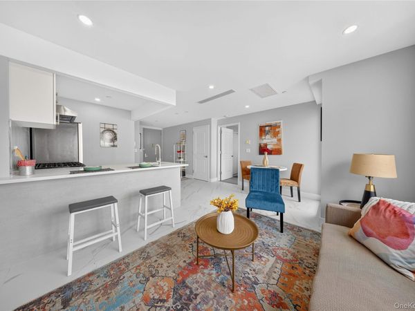 643 5th Avenue , Unit 6B, Brooklyn, NY 11215