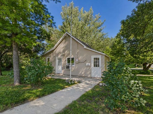 129 3rd Avenue NE, Glenwood, MN 56334
