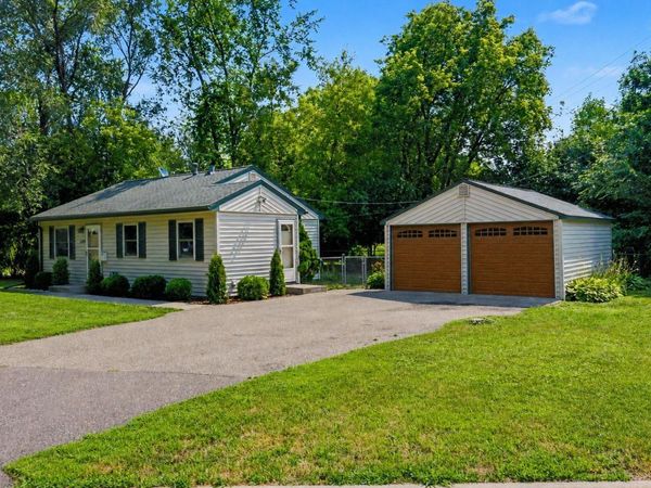 6729 52nd Avenue N, Crystal, MN 55428