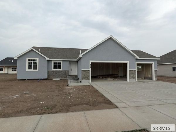 535 Meadowbrook, REXBURG, ID 83440