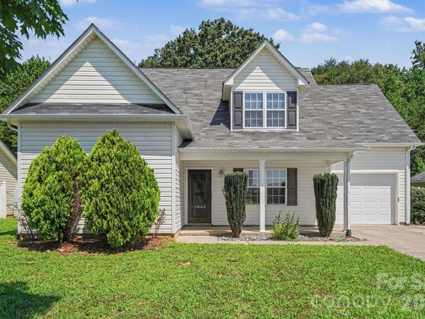 3948 Newhall Drive NW, Conover, NC 28601