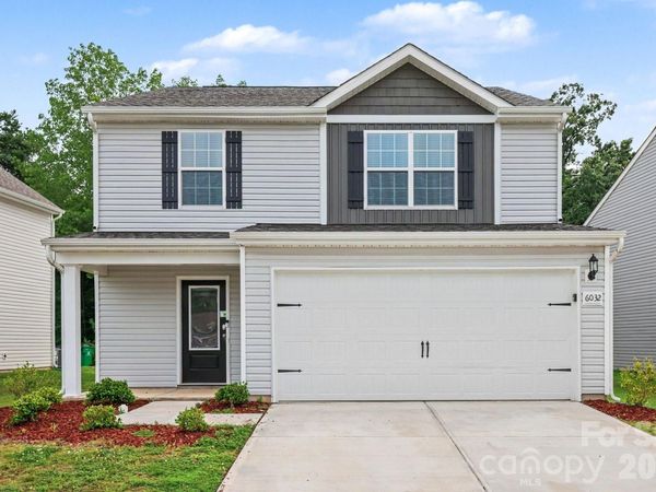 6032 Lowe Lane , Charlotte, NC 28214