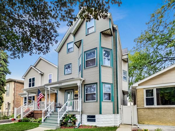 3115 N Richmond Street , Unit 2, Chicago, IL 60618
