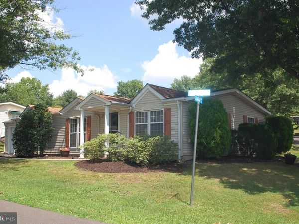 411 WESTBURY DRIVE , SOUDERTON, PA 18964
