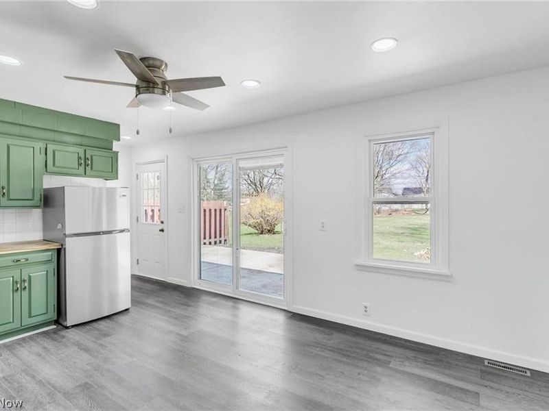33 Sycamore Drive, New Middletown, OH 44442 Photo 13