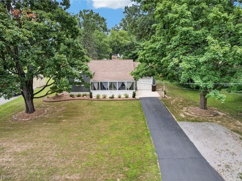 33 Sycamore Drive, New Middletown, OH 44442 Photo 33