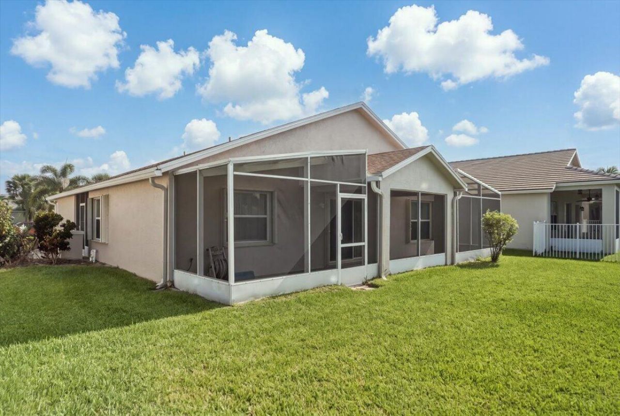 401 SW Lake Forest Way, Port Saint Lucie, FL 34986 Photo