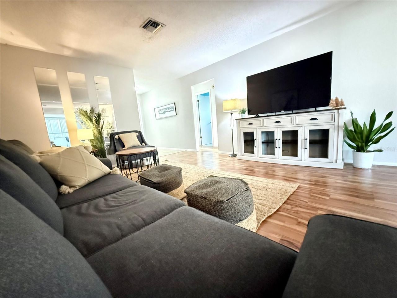 709 Hickory Lane, Bradenton, FL 34208 Photo