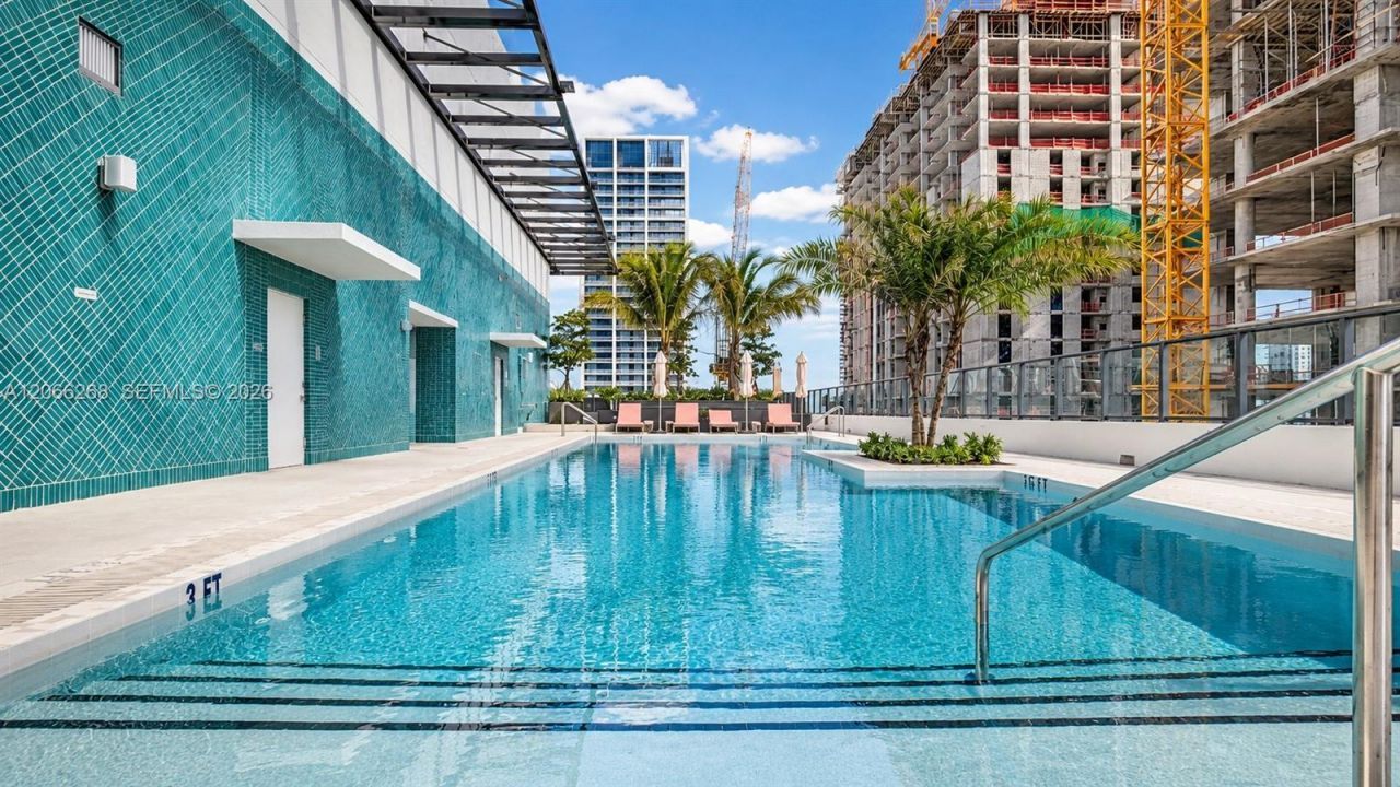 11 NE 6th St, Unit 212, Miami, FL 33132 Photo