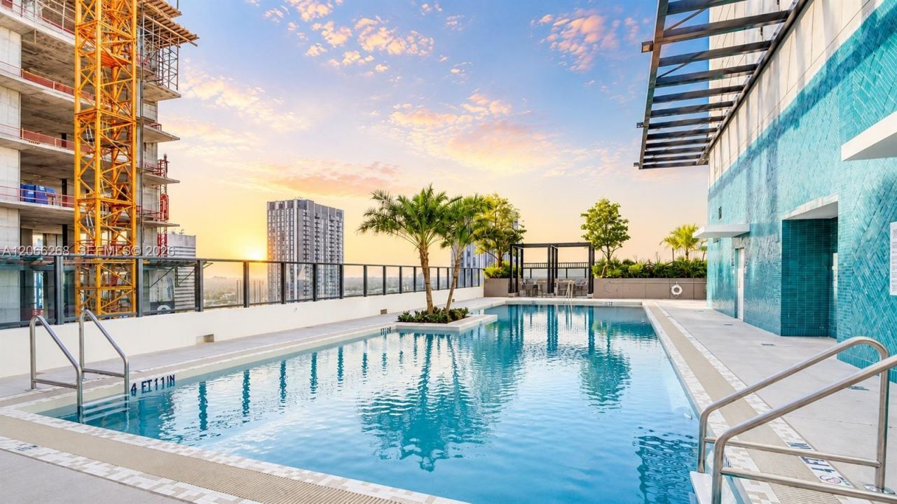 11 NE 6th St, Unit 212, Miami, FL 33132 Photo