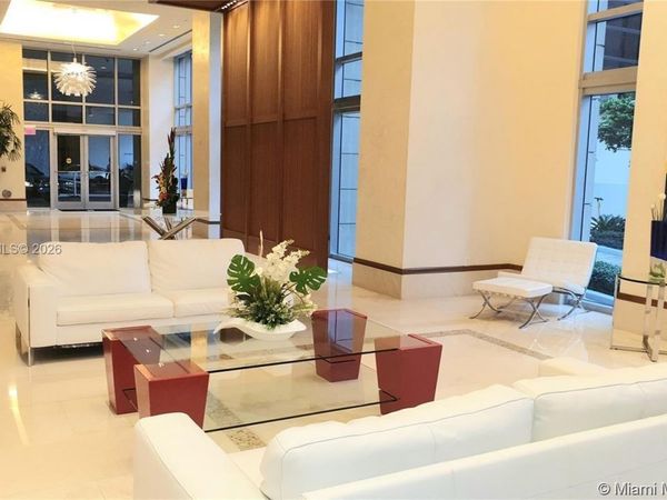1050 Brickell Ave, Unit 2322, Miami, FL 33131