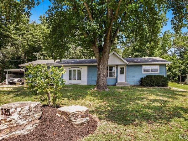 325 Lake Shore Drive , St Clair, MO 63077