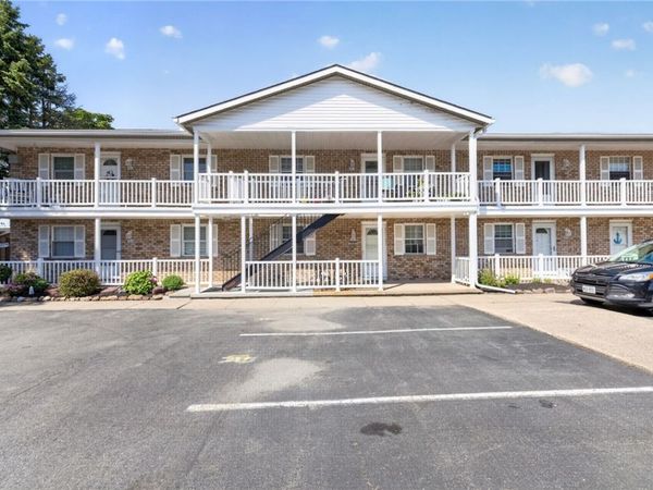 960 Edgemere Drive, Rochester, NY 14612