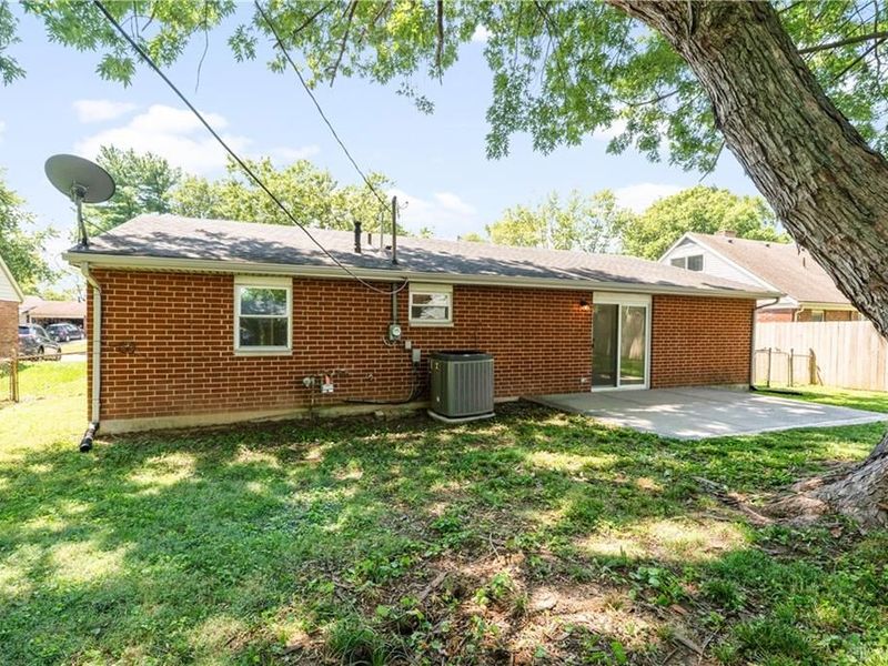 585 Montana Drive, Xenia, OH 45385 Photo 32