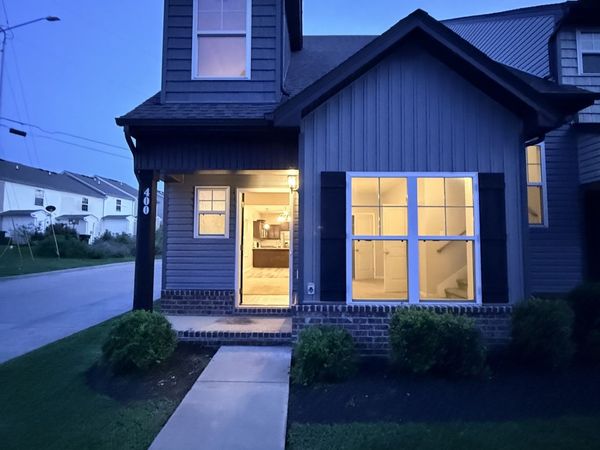 400 Rick McCormick Dr , La Vergne, TN 37086