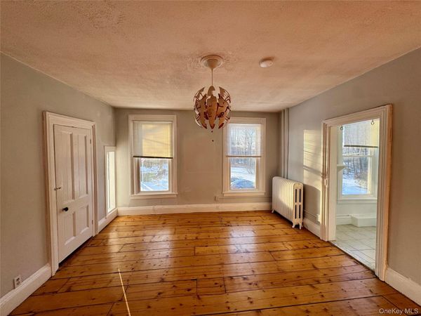 1860 E Main Street , Unit 1, 5 and E, Mohegan Lake, NY 10547