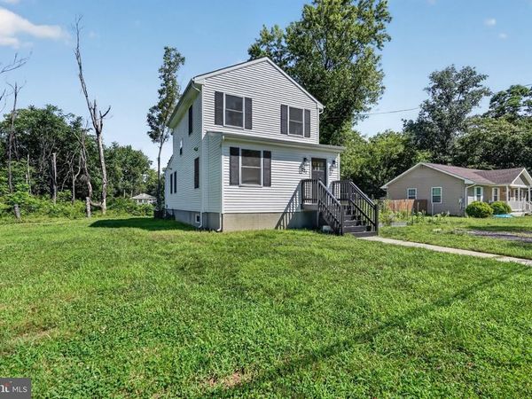 221 TRUMAN AVENUE, GLASSBORO, NJ 08028
