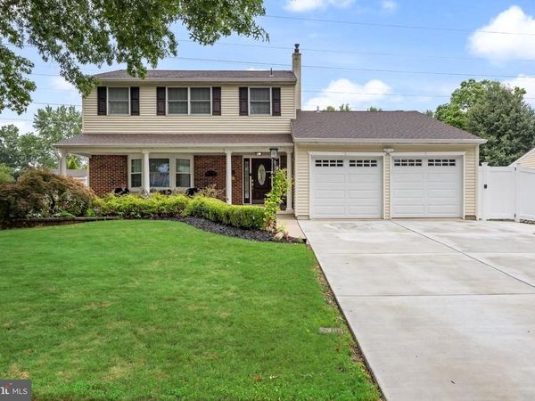 203 PATRICIA AVENUE, DELRAN, NJ 08075