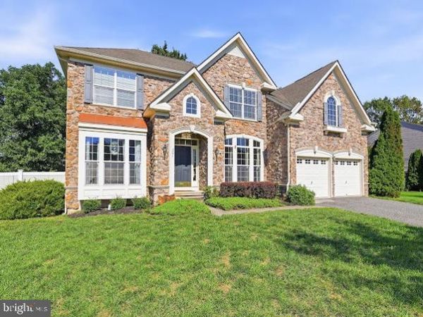 301 DANVILLE DRIVE, WILLIAMSTOWN, NJ 08094