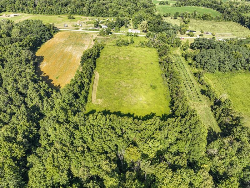 1933 County Road 194, Fredericktown, OH 43019 Photo 5