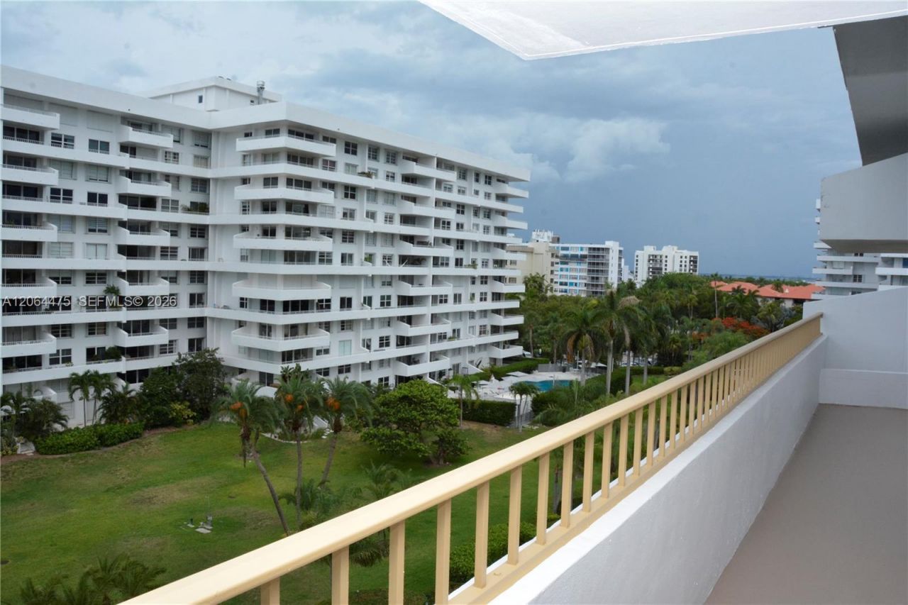 177 Ocean Lane Dr , Unit 713, Key Biscayne, FL 33149 Photo