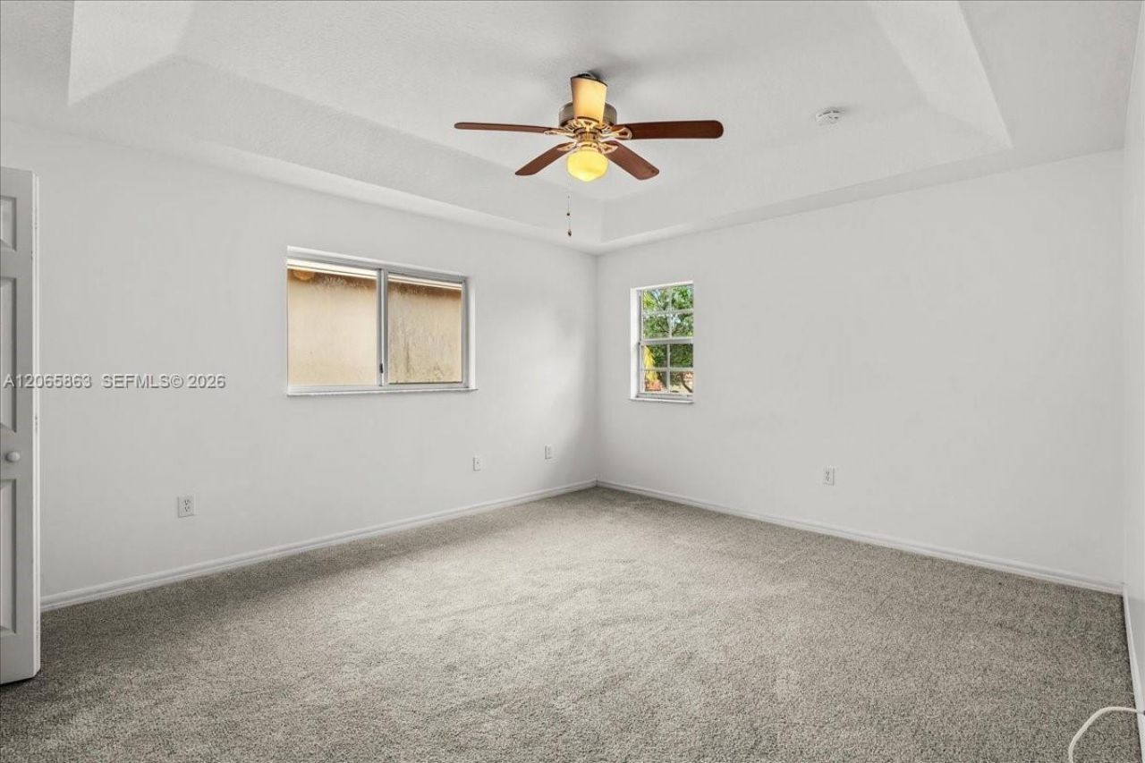 1720 NE 35 Avenue , Homestead, FL 33033 Photo