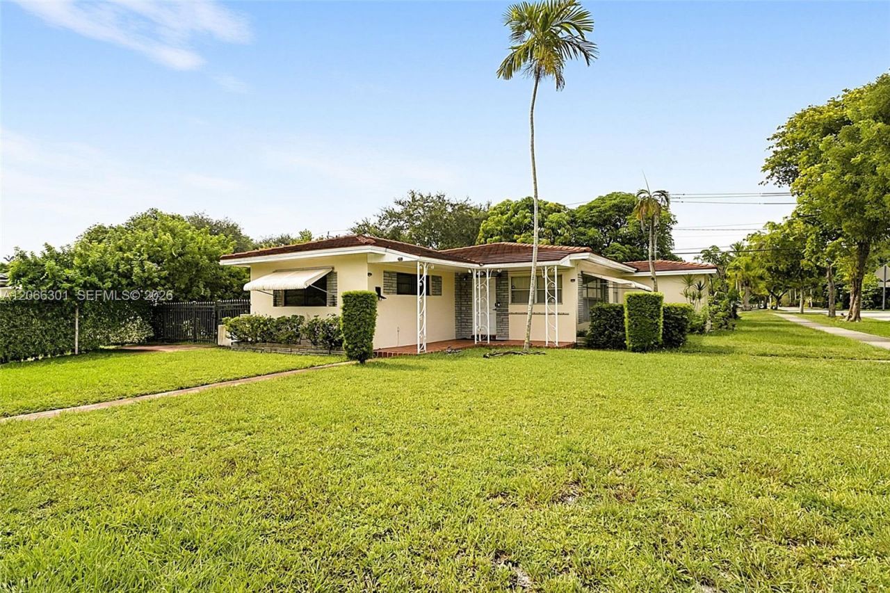 1200 NE 131st St, North Miami, FL 33161 Photo