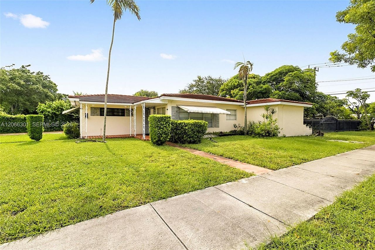 1200 NE 131st St, North Miami, FL 33161 Photo
