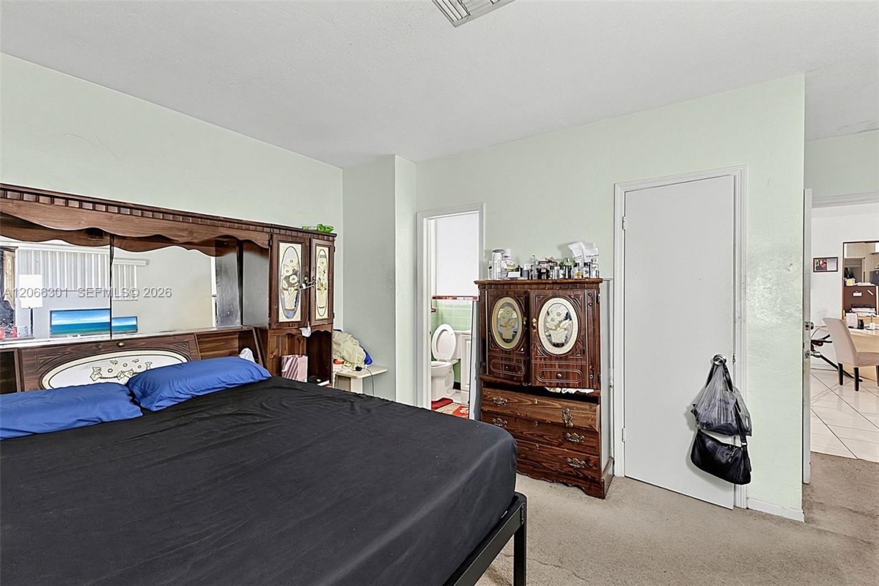 1200 NE 131st St, North Miami, FL 33161 Photo