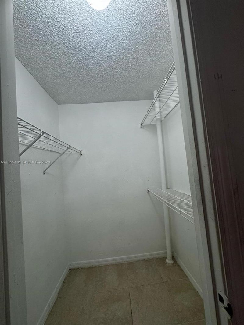 3370 N Pinewalk Dr N, Unit 1213, Margate, FL 33063 Photo