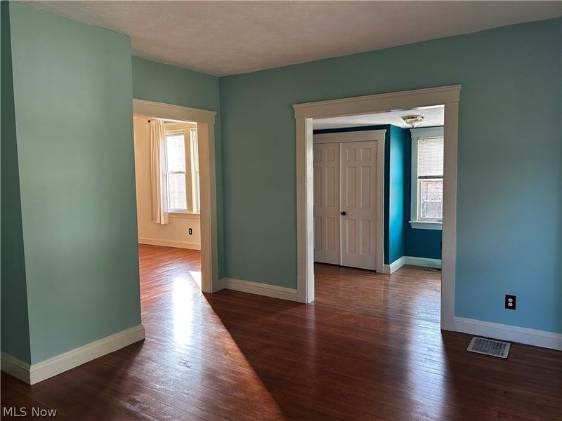 2649 S Taylor Road, Cleveland Heights, OH 44118 Photo 4