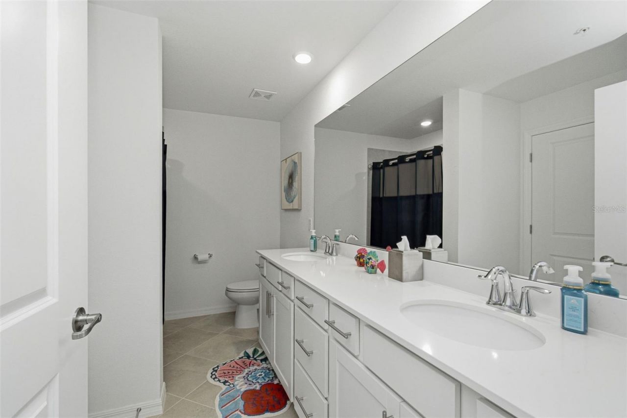 15275 Green Acres Avenue, Unit 321, Punta Gorda, FL 33982 Photo