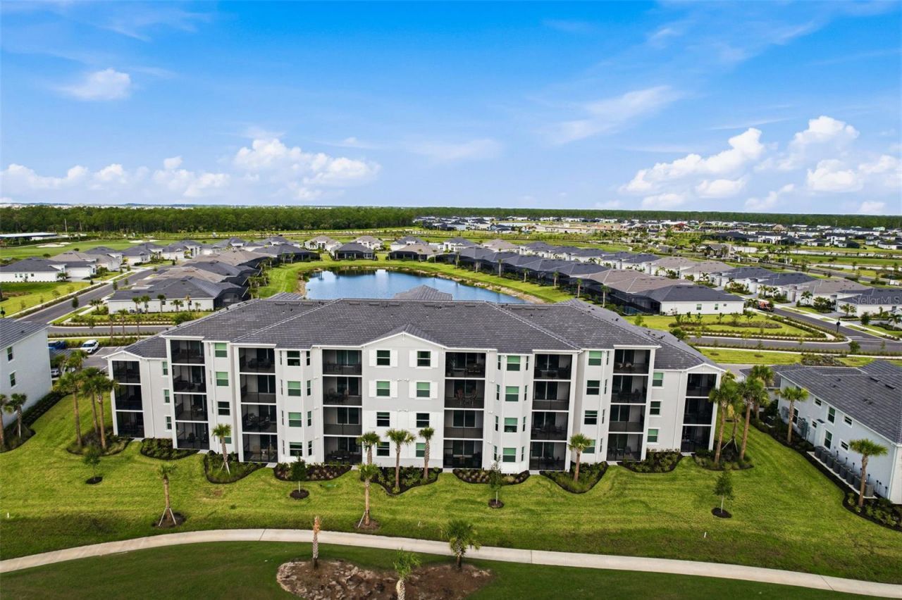 15275 Green Acres Avenue, Unit 321, Punta Gorda, FL 33982 Photo