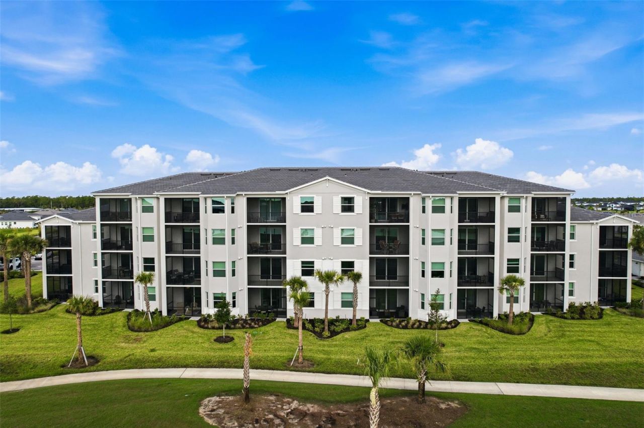 15275 Green Acres Avenue, Unit 321, Punta Gorda, FL 33982 Photo