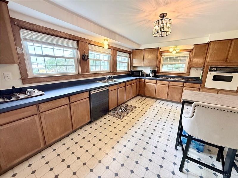 4667 Sulphur Springs Road, Brookville, OH 45309 Photo 20