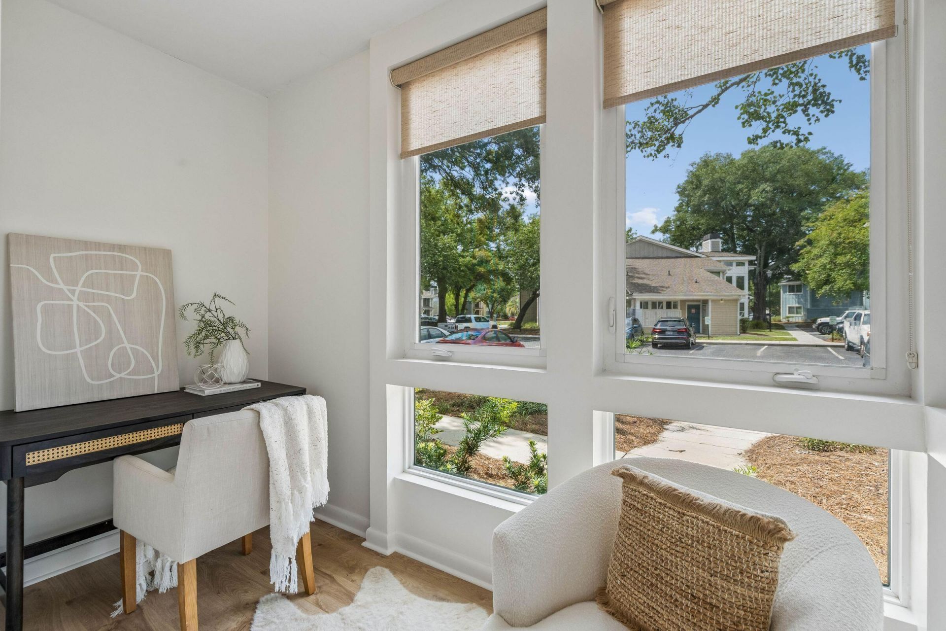 276 Alexandra Drive Photo 10