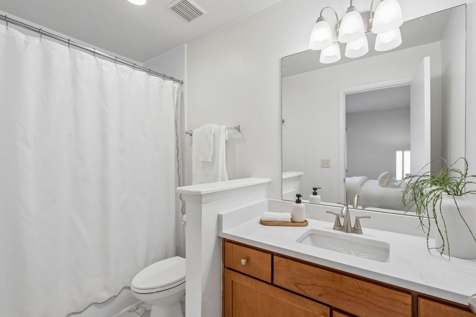 276 Alexandra Drive Photo 19